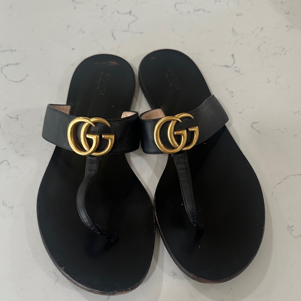 Gucci Black Sandals with Gold Logo